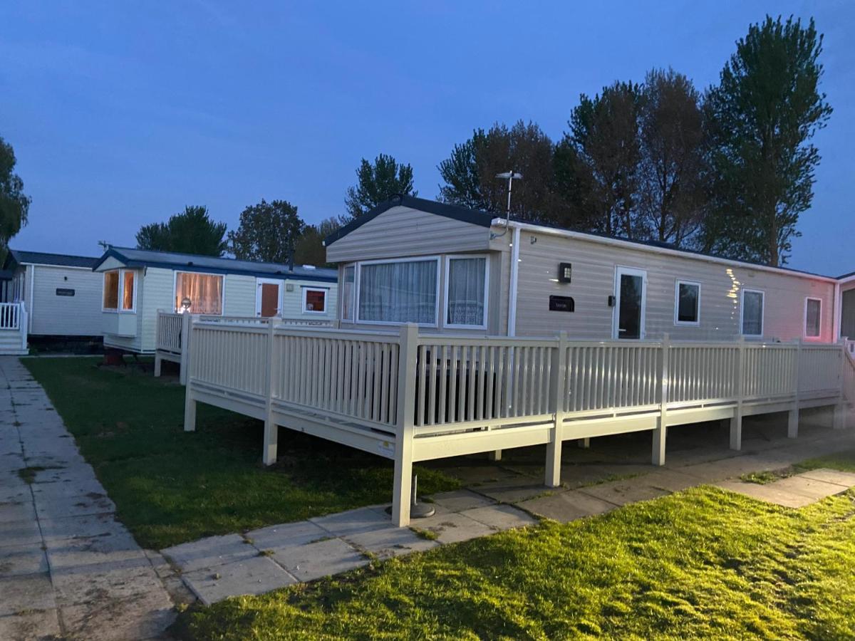 The Cedar Lake Southview Skegness Buitenkant foto